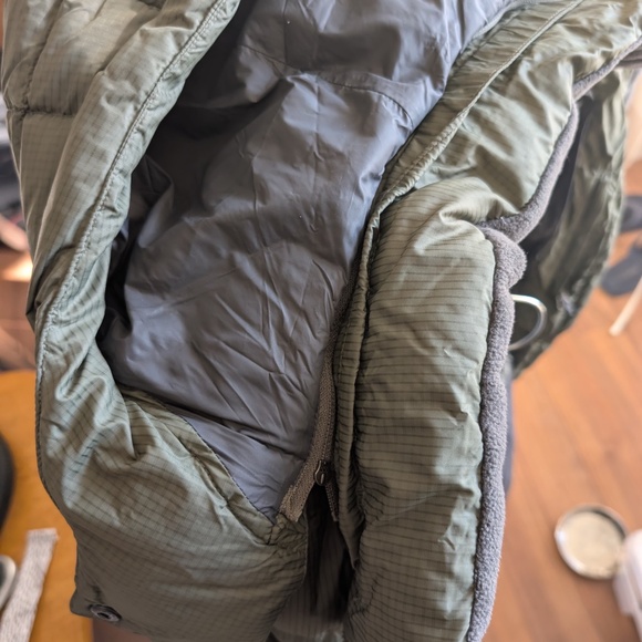 Eddie Bauer Women's Altamira Down Parka - Picture 4 of 5